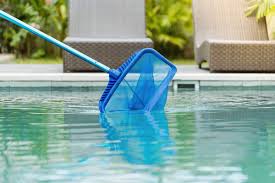 Limpeza e Manutenção de Piscinas